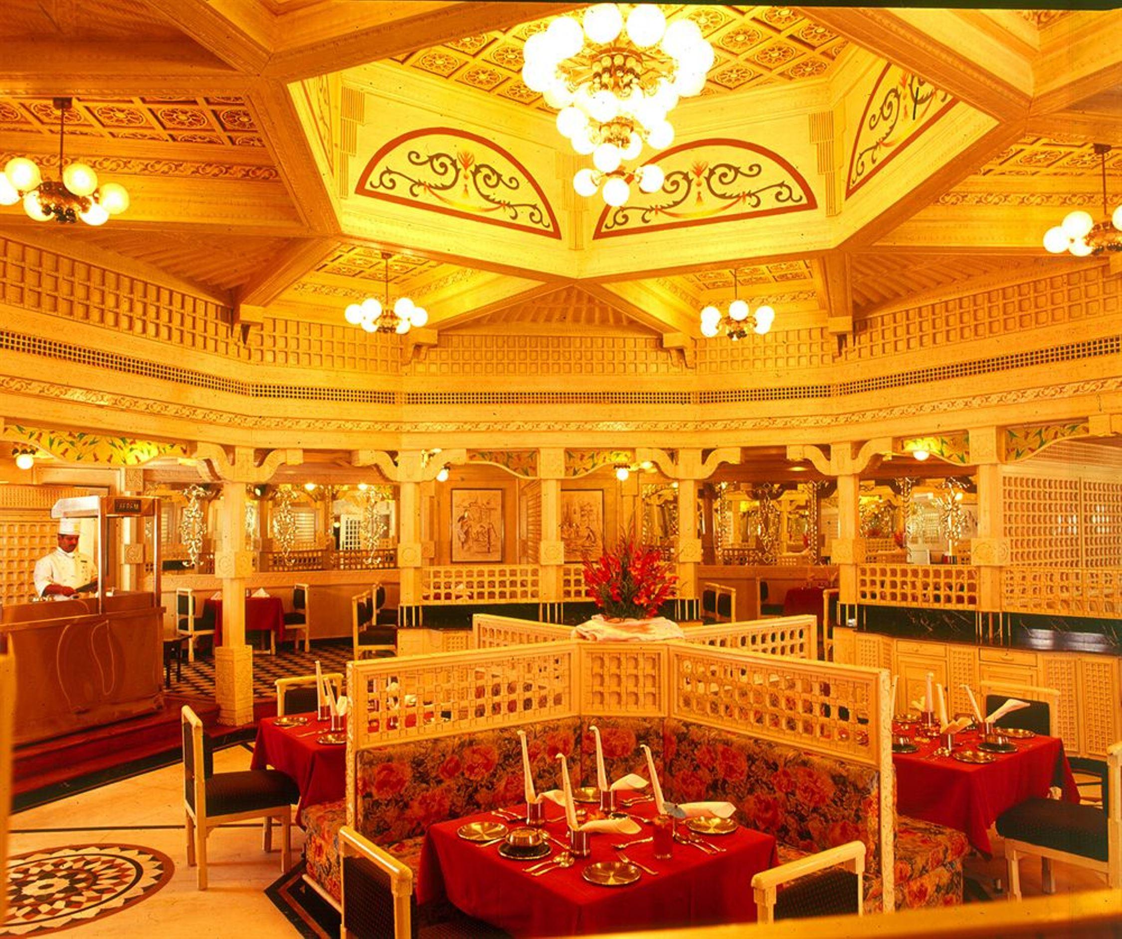 Savera Hotel Chennai Restaurante foto